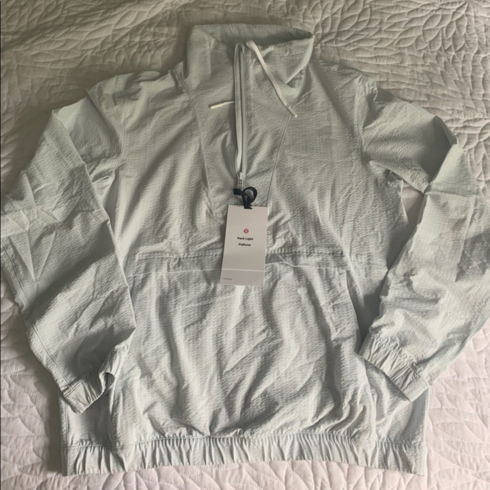 Pack Light Pullover Size 6
